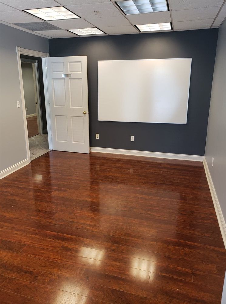 2703 W 9th St, Marion, IN 46953